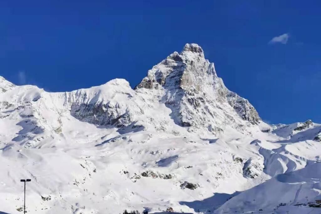 ברויל-קרוויניה Homey Apartment In The Heart Of Cervinia מראה חיצוני תמונה