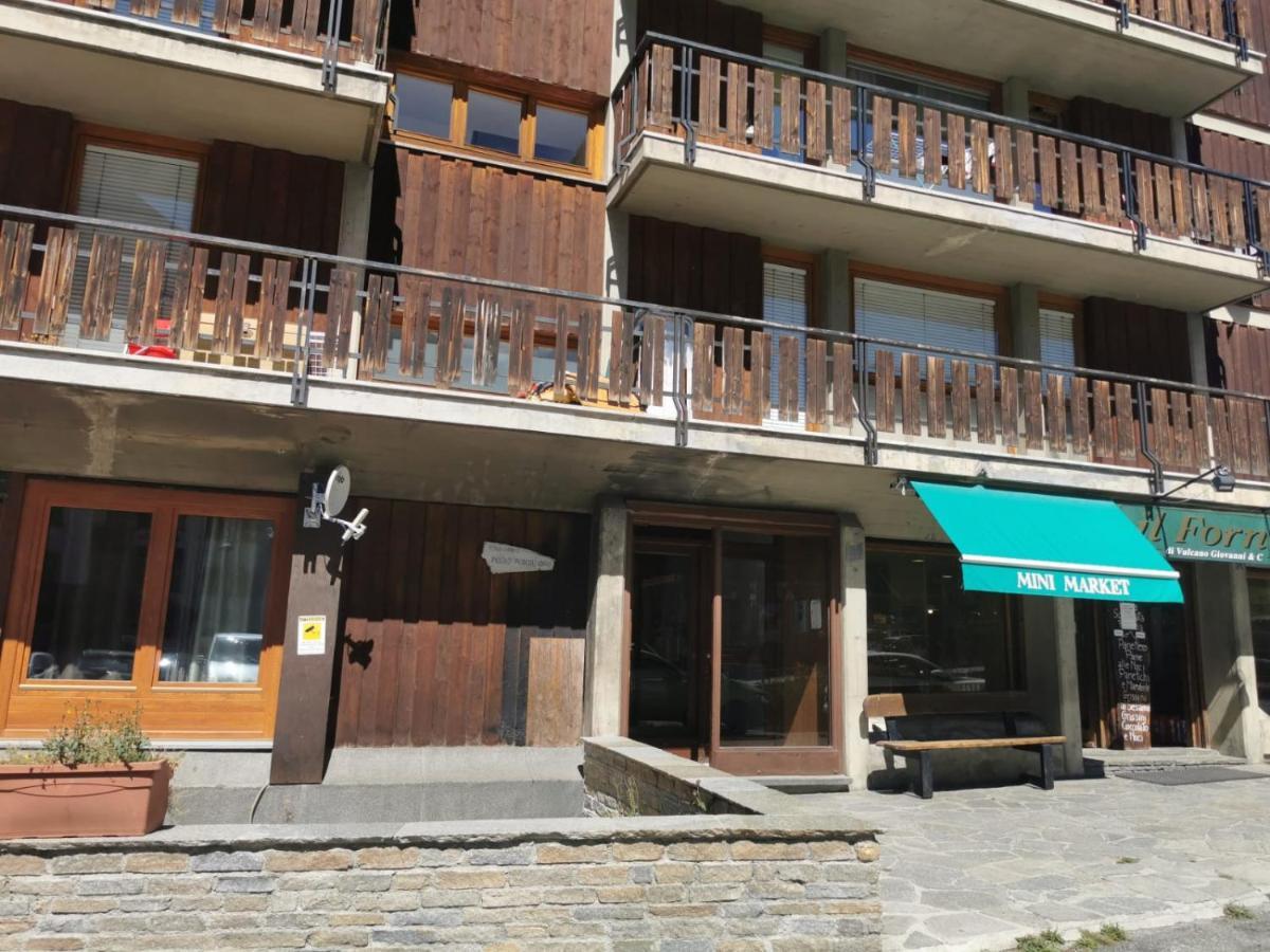 ברויל-קרוויניה Homey Apartment In The Heart Of Cervinia מראה חיצוני תמונה
