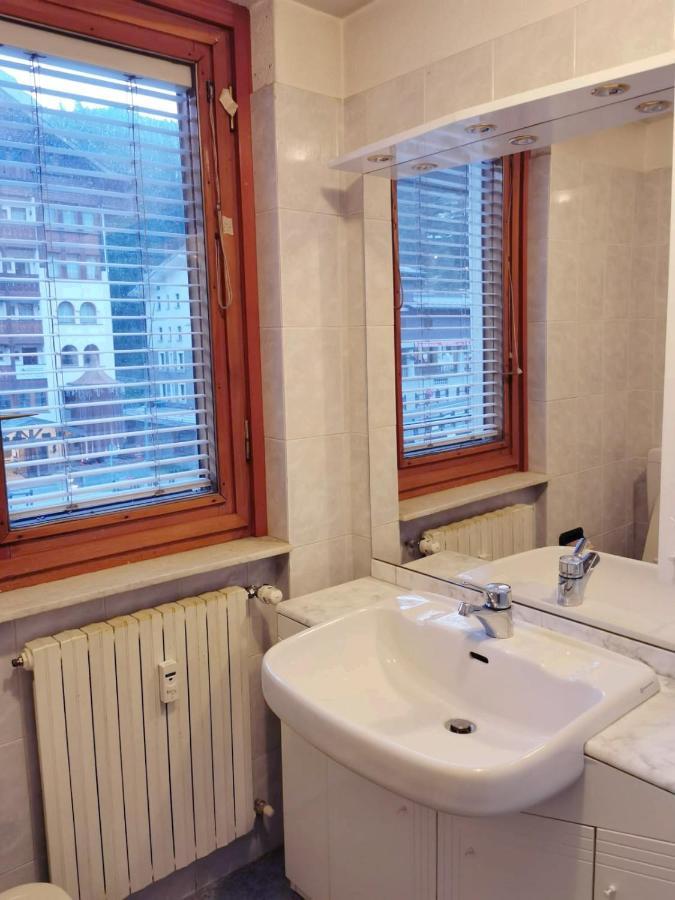 ברויל-קרוויניה Homey Apartment In The Heart Of Cervinia מראה חיצוני תמונה
